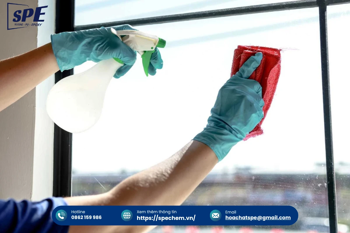 Ứng dụng keo acrylic trong trang trí nội thất